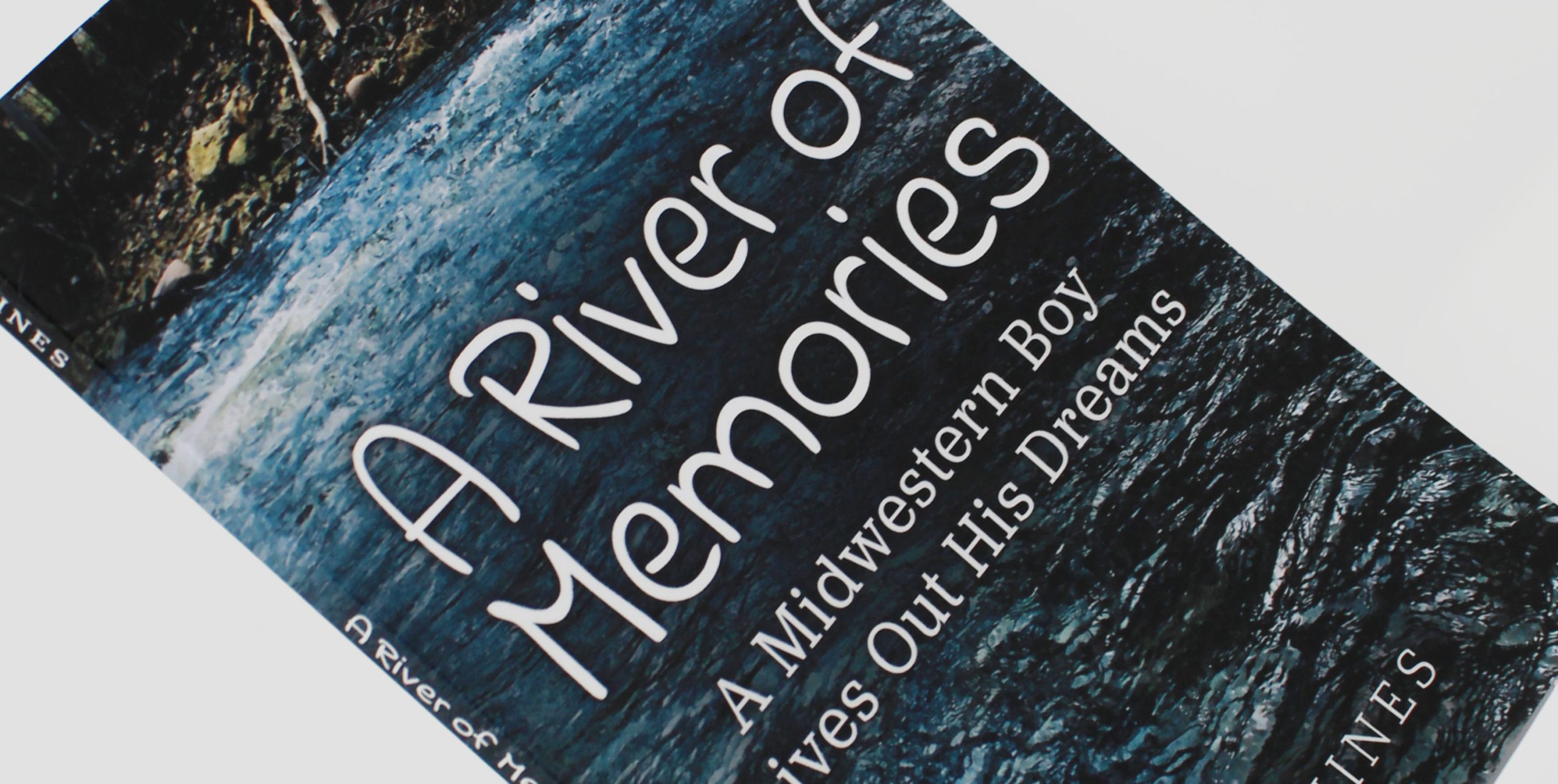 A River of Memories book cover